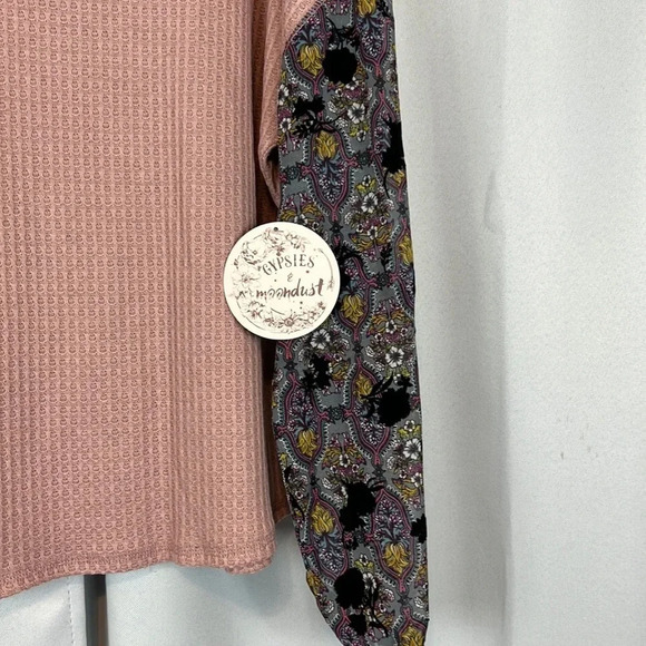 NEW‎ Gypsies & Moondust Print-Sleeve Waffle-Knit Top - Picture 4 of 10